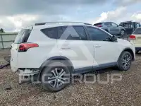 2017 Toyota RAV4 фото