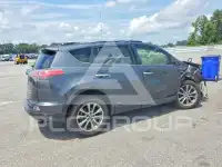 2017 Toyota RAV4 фото