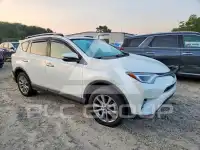 2017 Toyota RAV4 фото