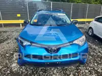2017 Toyota RAV4 фото