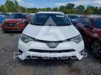 2017 Toyota RAV4 фото