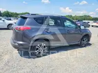 2017 Toyota RAV4 фото