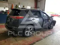 2017 Toyota RAV4 фото