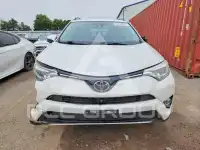 2017 Toyota RAV4 фото