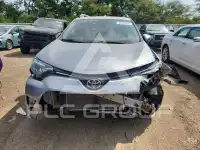 2017 Toyota RAV4 фото