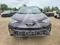 2017 Toyota RAV4 фото