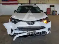 2017 Toyota RAV4 фото