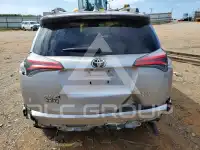 2017 Toyota RAV4 фото