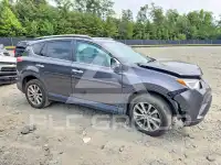 2017 Toyota RAV4 photo