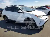 2017 Toyota RAV4 фото