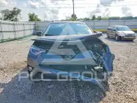 2017 Toyota RAV4 фото