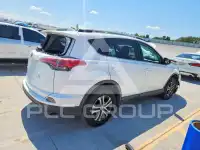 2017 Toyota RAV4 фото