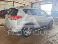2017 Toyota RAV4 фото