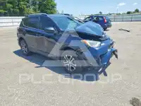 2017 Toyota RAV4 фото
