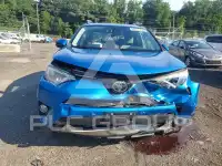 2017 Toyota RAV4 фото
