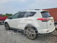 2017 Toyota RAV4 photo