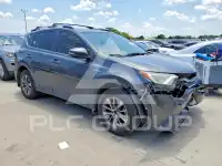 2017 Toyota RAV4 photo