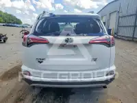 2017 Toyota RAV4 фото