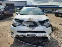 2017 Toyota RAV4 фото
