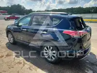 2017 Toyota RAV4 фото