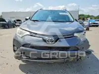 2017 Toyota RAV4 фото