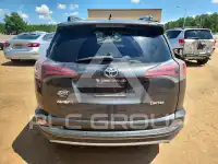 2017 Toyota RAV4 photo