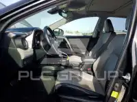 2017 Toyota RAV4 фото