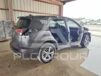 2017 Toyota RAV4 фото