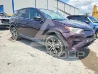 2017 Toyota RAV4 фото