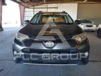 2017 Toyota RAV4 фото