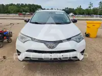 2017 Toyota RAV4 photo