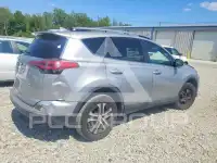 2017 Toyota RAV4 photo