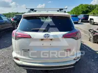 2017 Toyota RAV4 фото