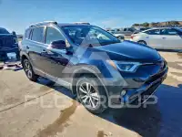 2017 Toyota RAV4 photo