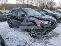 2017 Toyota RAV4 фото