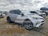 2017 Toyota RAV4 фото