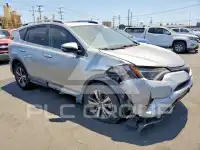 2017 Toyota RAV4 фото