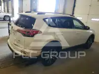 2017 Toyota RAV4 фото
