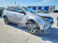 2017 Toyota RAV4 фото