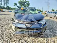 2017 Toyota RAV4 фото