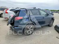 2017 Toyota RAV4 фото