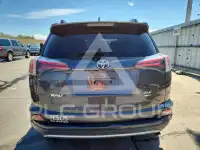 2017 Toyota RAV4 фото