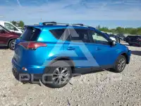 2017 Toyota RAV4 фото