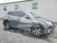 2017 Toyota RAV4 фото