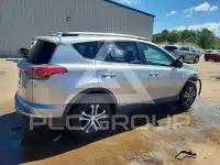 2017 Toyota RAV4 фото