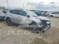 2017 Toyota RAV4 фото