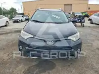 2017 Toyota RAV4 фото