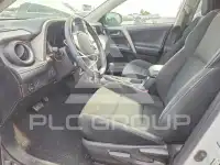 2017 Toyota RAV4 фото