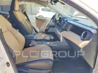 2017 Toyota RAV4 фото