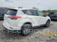 2017 Toyota RAV4 фото